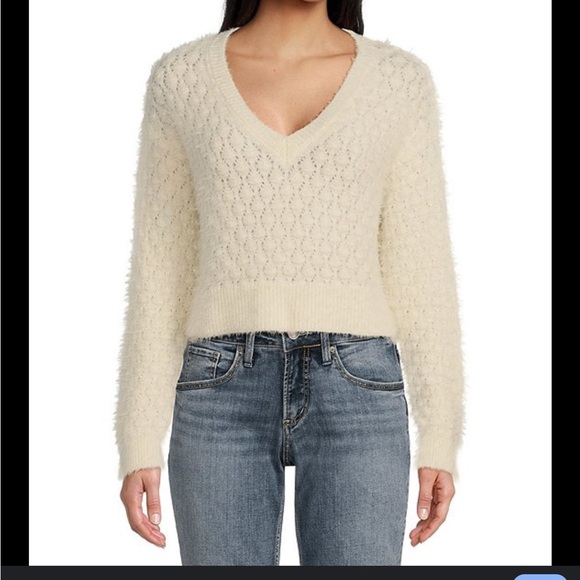Volcom Mesa Cove Women's V-Neck Cream Sweater - Picture 1 of 7